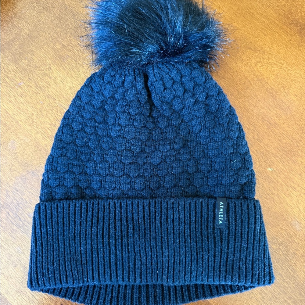 Athleta Black Knit Pom-Top Beanie